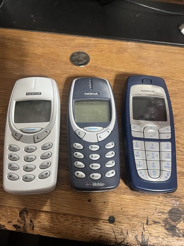 Nokia phone vintages items - nokia,