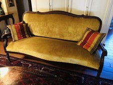 Divano Antico in Legno con