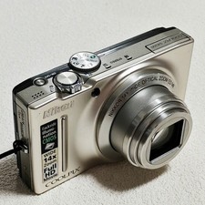 Nikon COOLPIX S8200 fotocamera