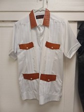 GUAYABERA YUCATECA