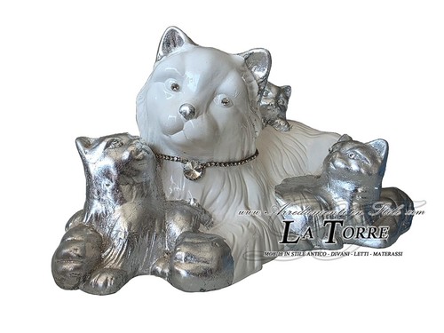 Statua scultura mamma gatto