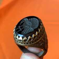 Splendido e raro anello