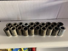 Dadi ruota attacco a stella cerchi in lega e/o antifurto