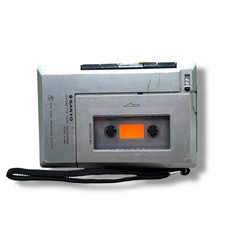 Sanyo M1150 Walkman Vintage Recorder – Non Funzionante, Raro Anni ’80