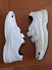 Sneakers con strappo uomo