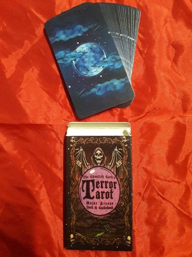 Terror tarot cartomanzia - tarot,