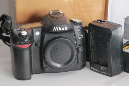 Nikon solo corpo - d,