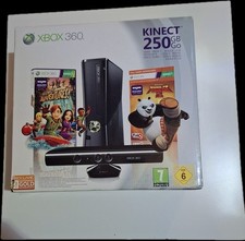 Xbox 360 Kinect 250 GB GO Nera + 2 Controller. Perfetta. Usata Pochissimo