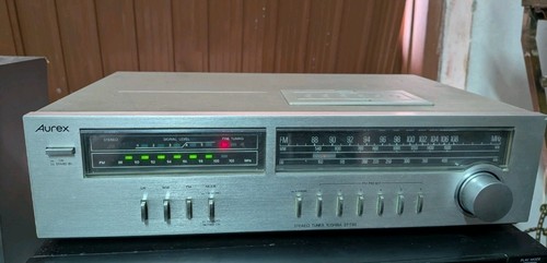 Stereo tuner toshiba - tuner, st-t50
