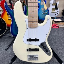 Squier Jazz Bass V 5 corde