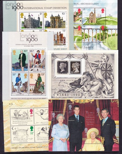 Una piccola collezione - , di