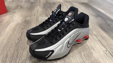 NIKE Shox R4 metallic