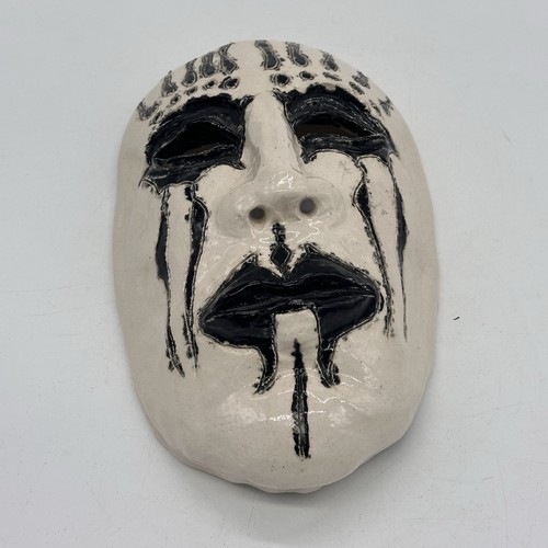 Maschera decorazione ceramica