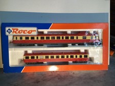 Roco 43010 autorail SNCF x2860 Lyon Vaise + remorque
