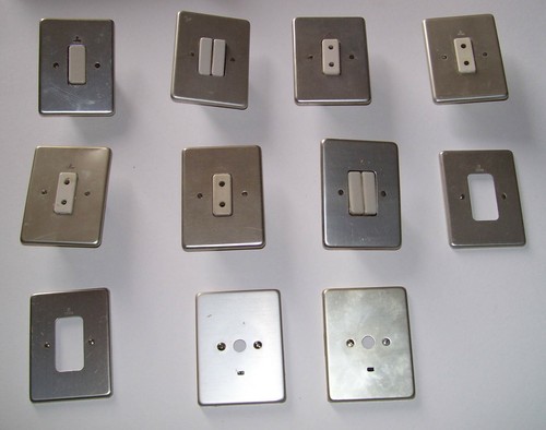 Prese elettriche mascherine - prese, e