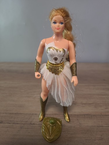 She principessa del potere - del,