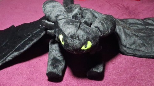 Peluche gigante sdentato