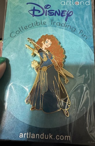 Spilla coraggiosa disney - spilla,