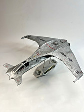 Spazio: Sopra e oltre. Testa