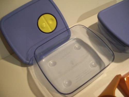 Lot tupperware storage - vg,