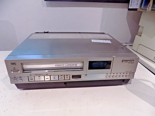 Videoregistratore vhs carica - vhs,