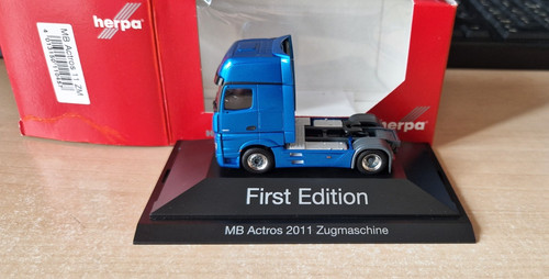 Herpa 110457 actros 1851 11 - mb,