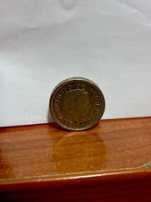 2002 RARE one pound coin Queen