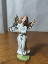 paste crib figurine. no