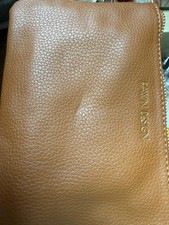 Pochette in pelle design fulvo