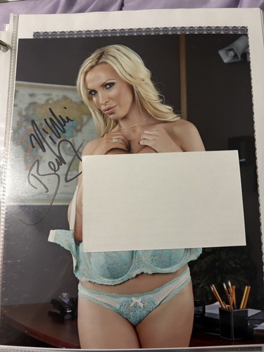 Attrice modella nikki benz - e,