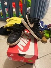 Nike bambino nere bianche 26