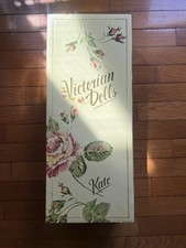 Bambola di porcellana da