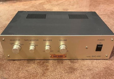Preamplificatore stereo vuoto