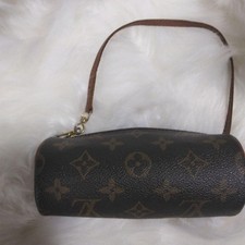 LOUIS VUITTON Mini Pouch