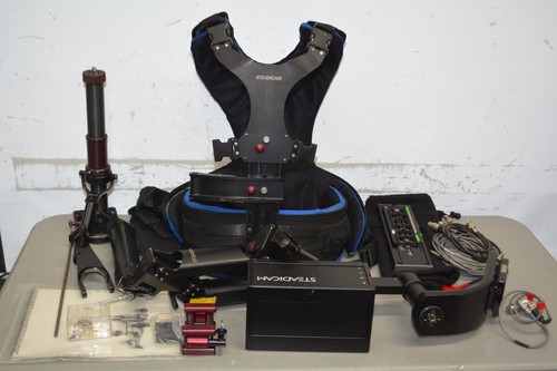 Steadicam camera stabilizing - ^,