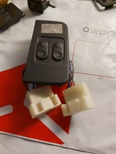 Interruttore Alzavetri Lato