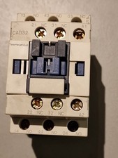 Contattore ausiliario