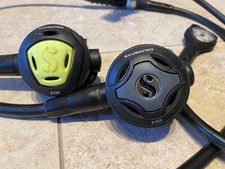 SCUBAPRO MK25 EVO/S555 Erogatore - con secondo erogatore R295, manometro