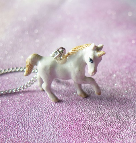 Unicorno porcellana ciondolo - porcellana,