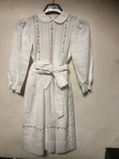 Abito da cerimonia o prima comunione per bambina in lino fatto a mano