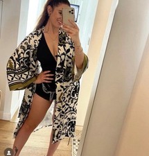 Abito kimono in raso stampato