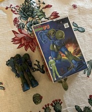 MS-05 Old Type Zaku_ Mobile Suit Gundam_ 1/144 _ Plastic Kit_ Bandai_ Vintage 