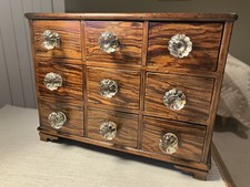 Antico piccolo set - , di