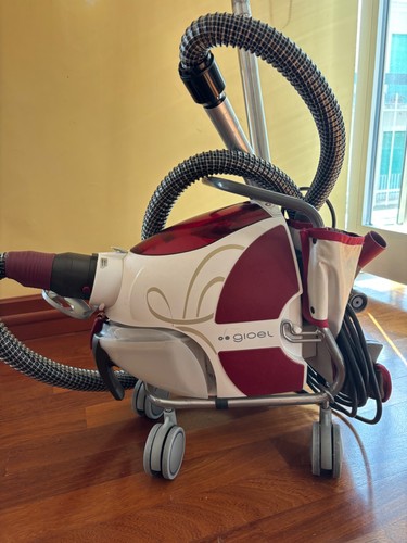 Vendo gioel rubino vapore - vendo,