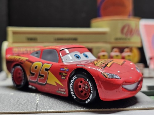 Saetta mcqueen 2010 - saetta, 1:43