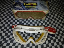 Occhiali sportivi vintage WFS famosi in tutto il mondo, con scatola, n. 562 Nuovo! 