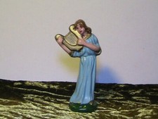 Statuina presepe in Bachelite/celluloide  made in italy anni 40/50 serie cm 10  