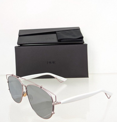 Brand new authentic - brand,