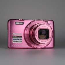 Nikon Coolpix S7000 Digital Compact Camera Pink, Battery