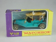 Y-12-2 1909 Thomas Flyabout -